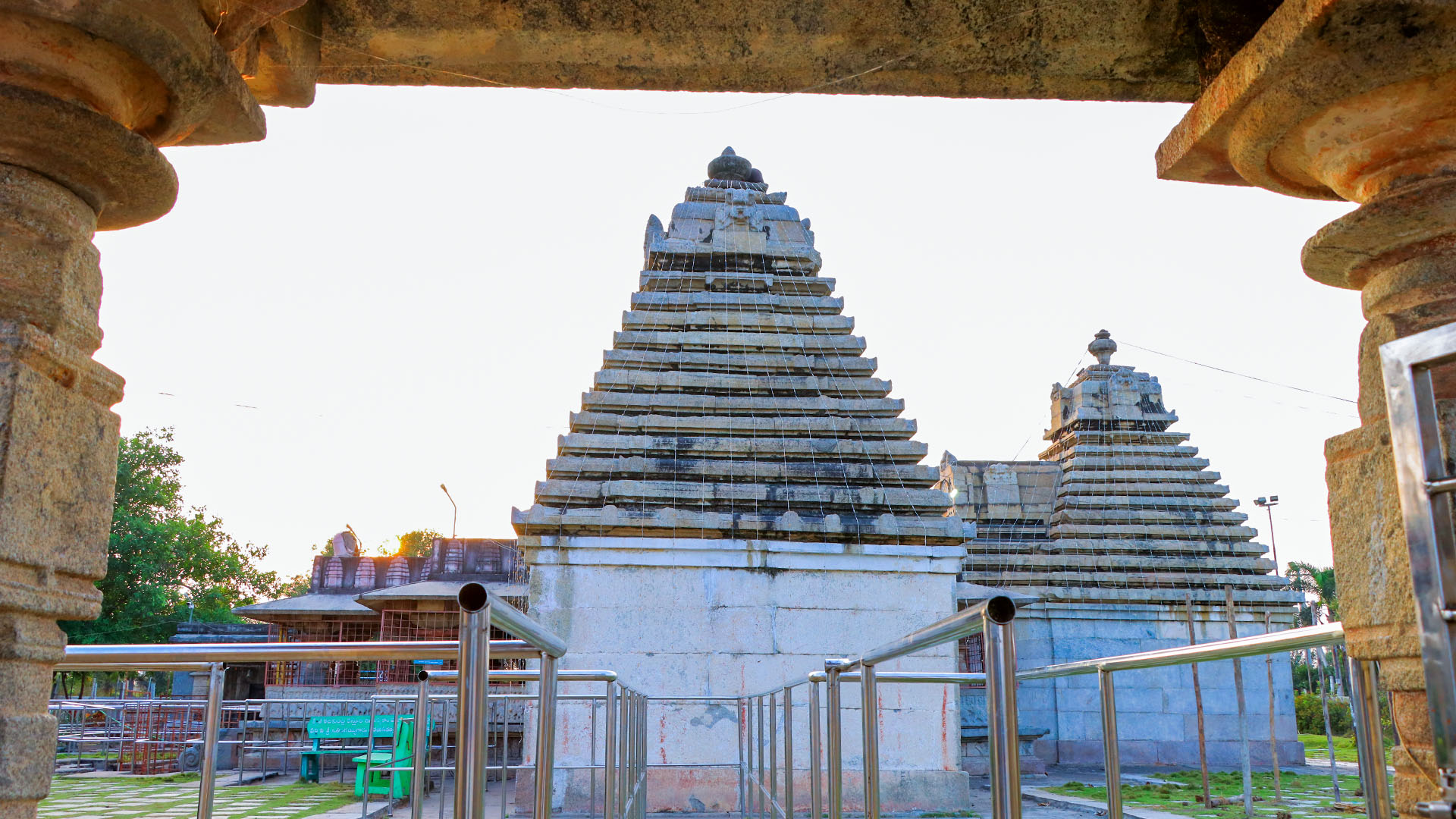 Chaya Someswara Temple